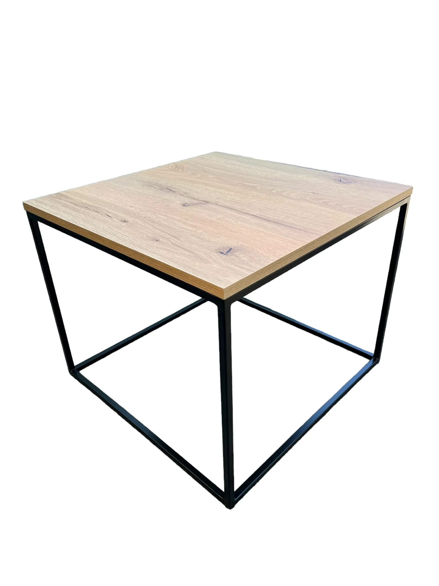 Iron Bloom Harmony Dohányzóasztal 60×60 thumbnail 3